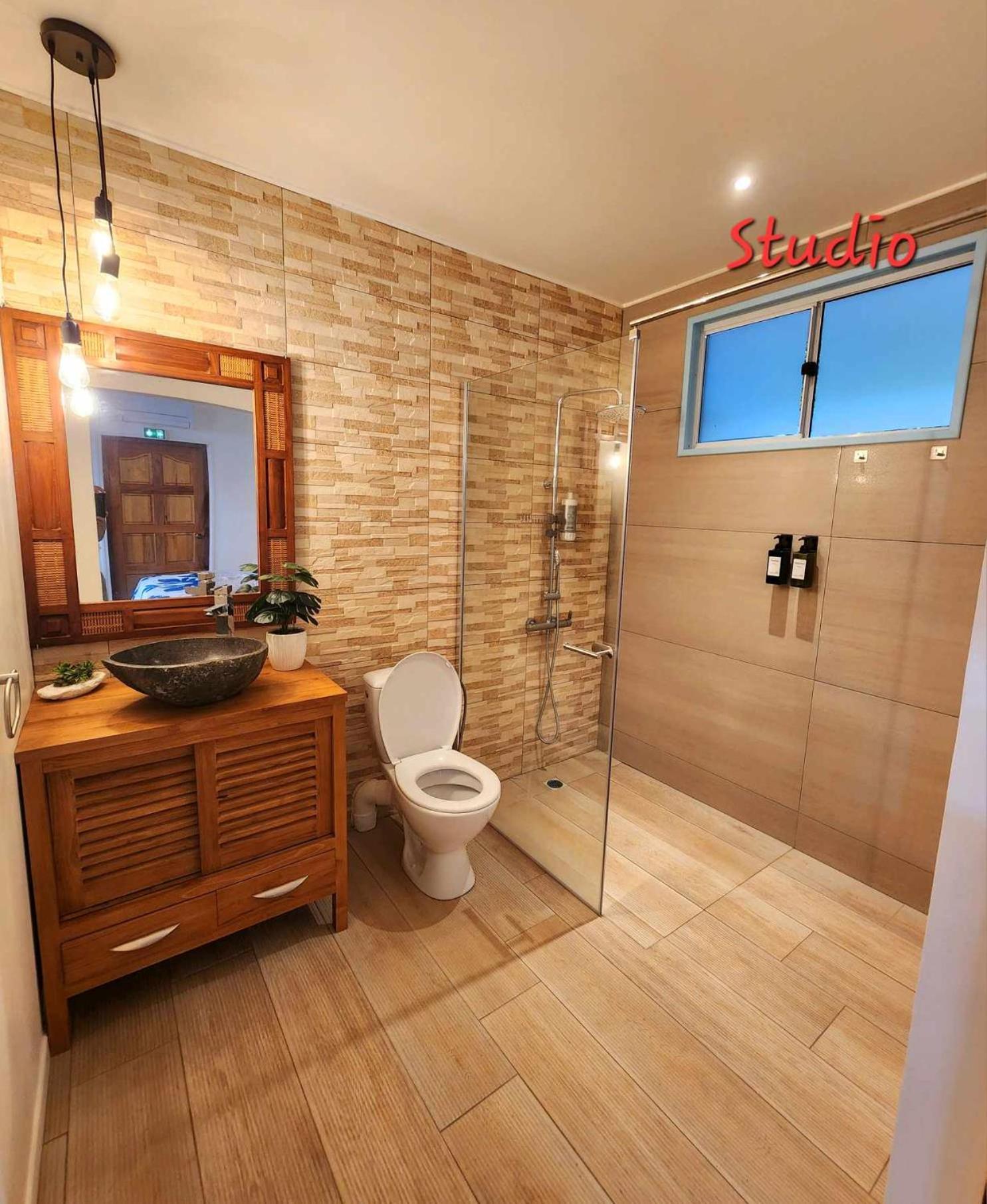 Taputapuapea Studio Bord De Mer Fare Tahitea Pension מראה חיצוני תמונה